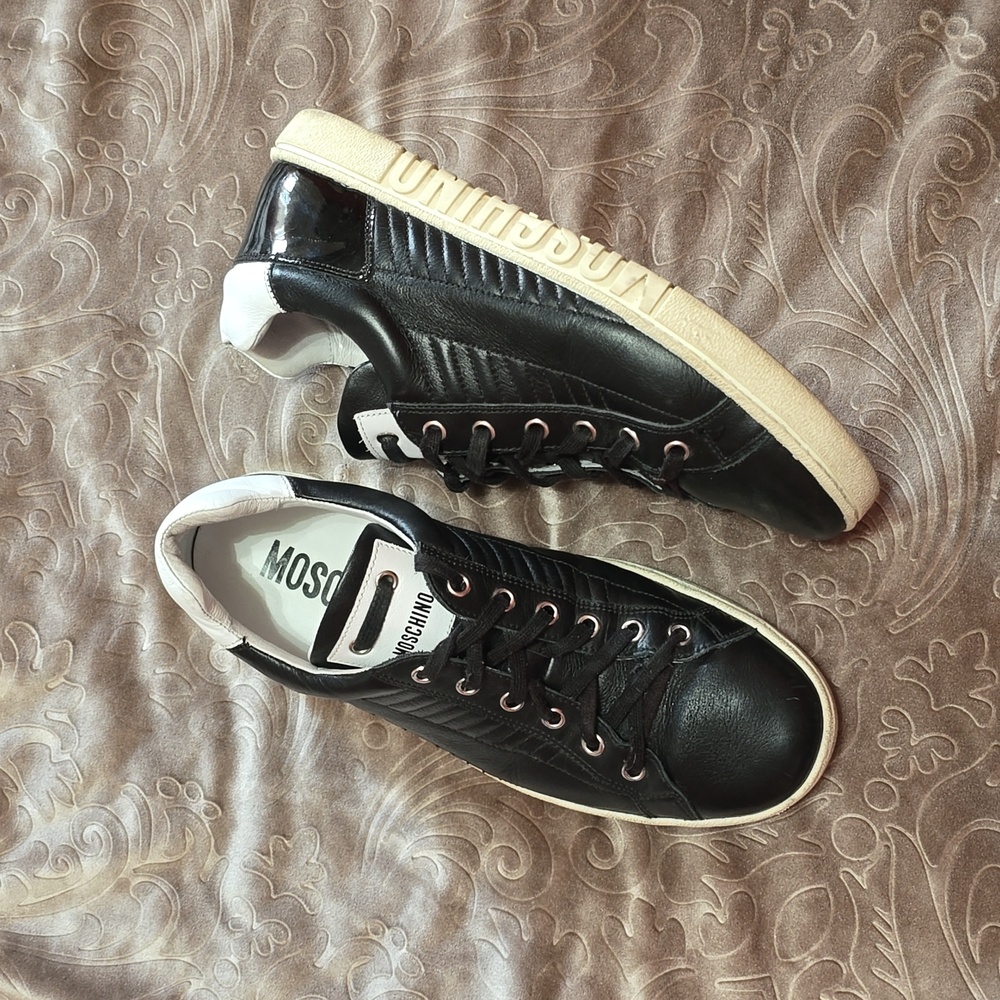 MOSCHINO sneakers